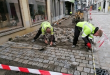 Diest Centrum. Gezaagde graniet Sylvester.